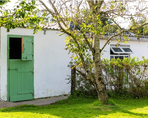 Kilshanny House, Caherlooskaun, Kilshanny, Co. Clare