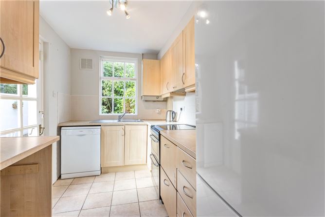 1 Eglinton Square, Donnybrook, Dublin 4