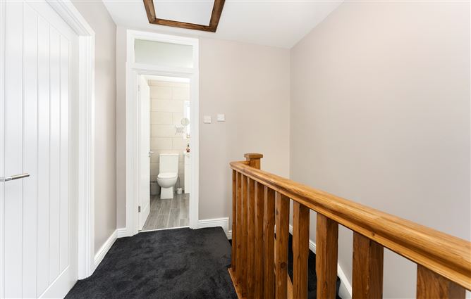 4 Hillsbrook Crescent, Perrystown,   Dublin 12
