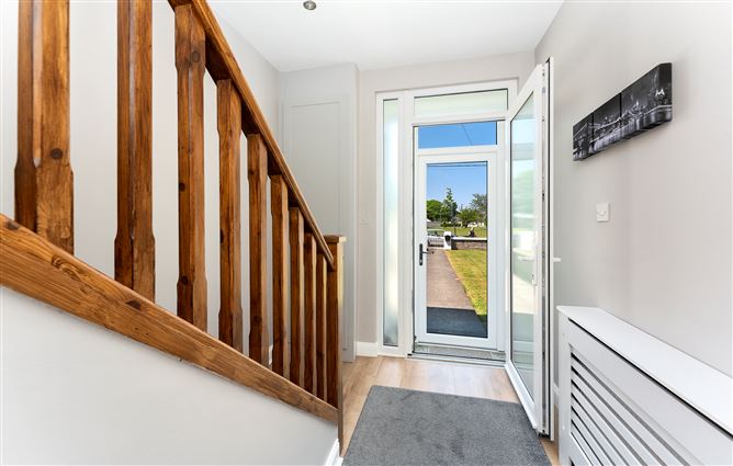 4 Hillsbrook Crescent, Perrystown,   Dublin 12