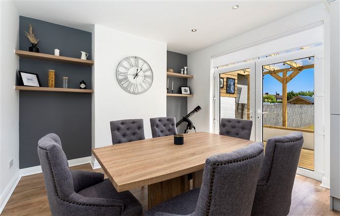 4 Hillsbrook Crescent, Perrystown,   Dublin 12
