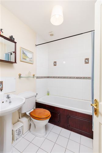 44 Belleville, Blackhorse Avenue, Ashtown, Dublin 7