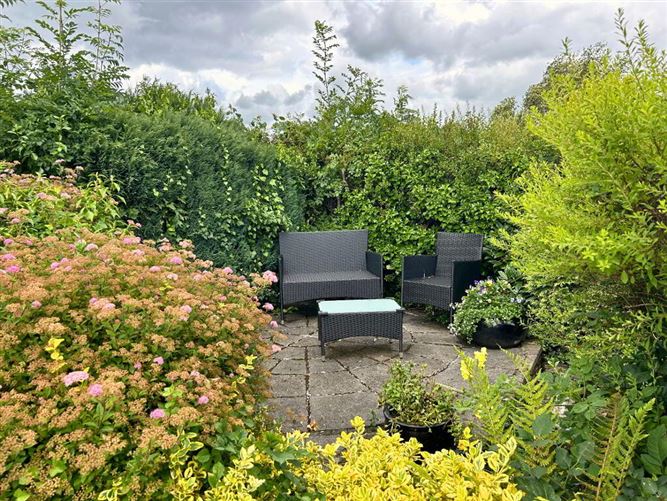 Stonefield, Fieldstown, Monasterboice, Drogheda, Louth