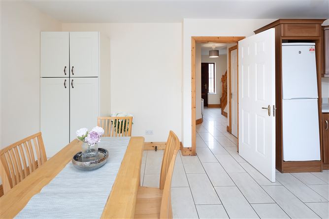 24 The Crescent, Lus an Ime, Cloyne, Cork