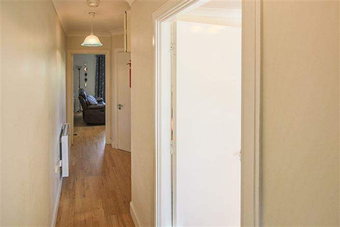 15 Boderg, Shannon Court, Carrick-On-Shannon, Co. Leitrim