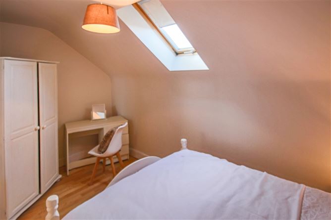 15 Boderg, Shannon Court, Carrick-On-Shannon, Co. Leitrim