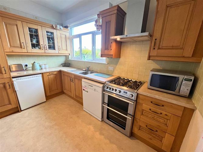 24 Lakelands Drive, Stillorgan, County Dublin