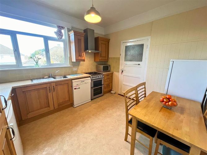 24 Lakelands Drive, Stillorgan, County Dublin