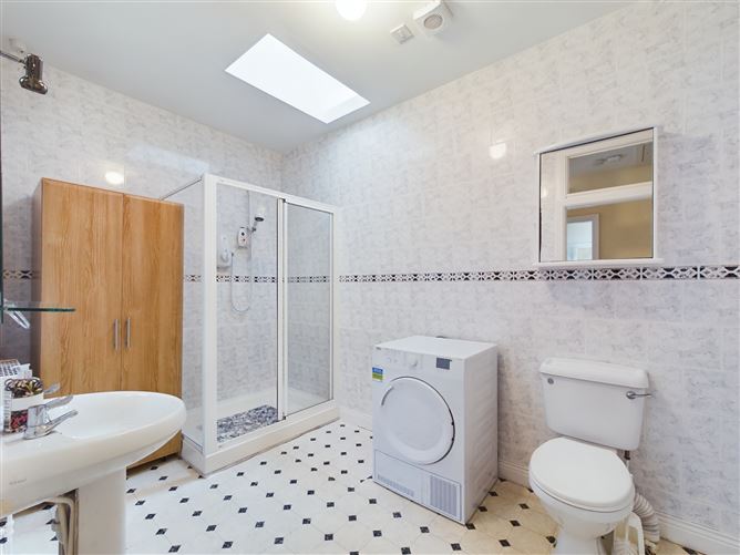 5 Ashgrove, Monadreen, Thurles, Co. Tipperary