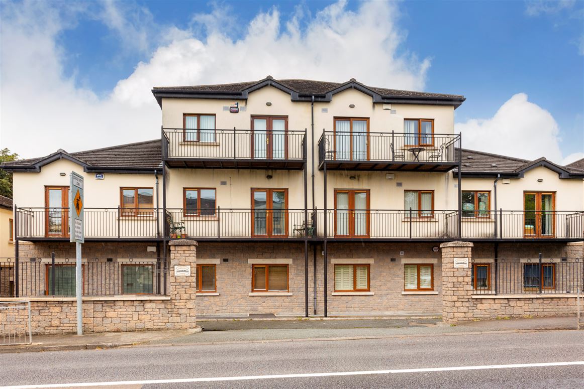 12 Chapel View, Lucan, Co. Dublin