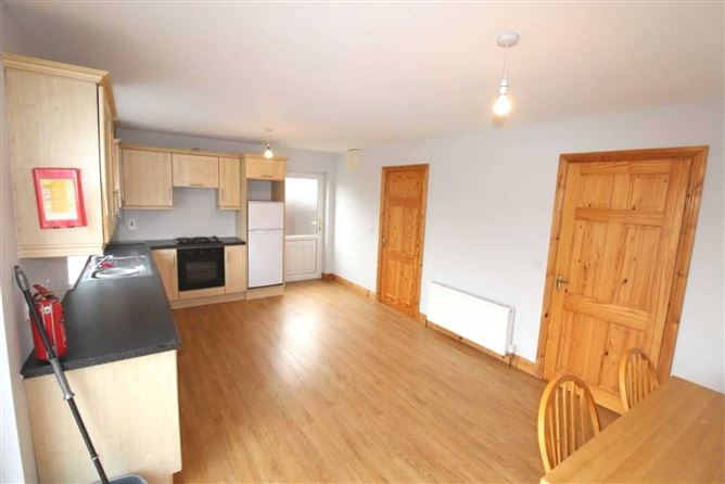1 Cloonshanville Park, Frenchpark, Co. Roscommon