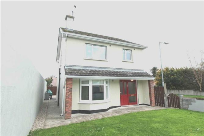 1 Cloonshanville Park, Frenchpark, Co. Roscommon