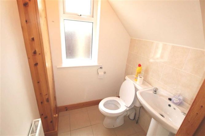 1 Cloonshanville Park, Frenchpark, Co. Roscommon