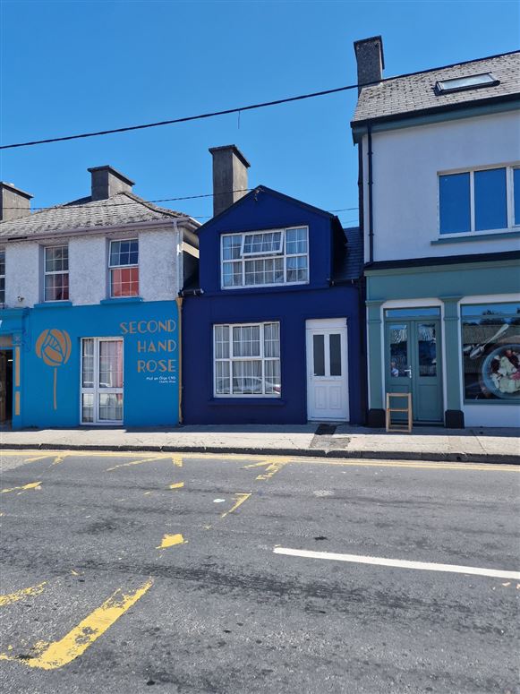 New Road, Ennistymon, Co. Clare DNG O'Sullivan Hurley 4633789 MyHome.ie Residential