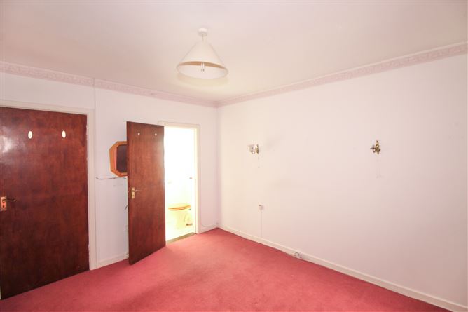 5 The Rise, Athlone West, Roscommon