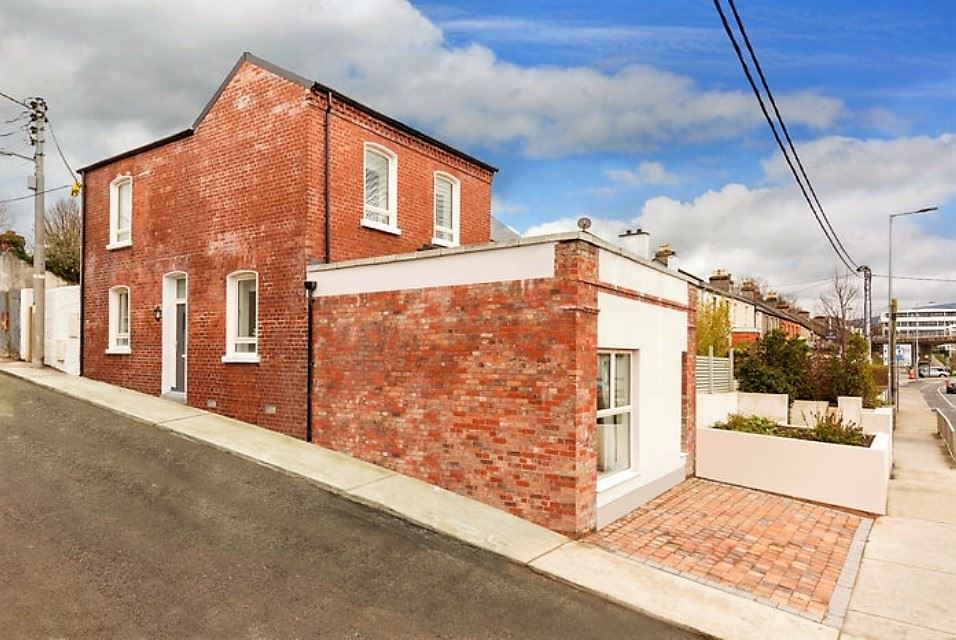 Alexandra House, Dundrum Road , Dundrum, Dublin 14