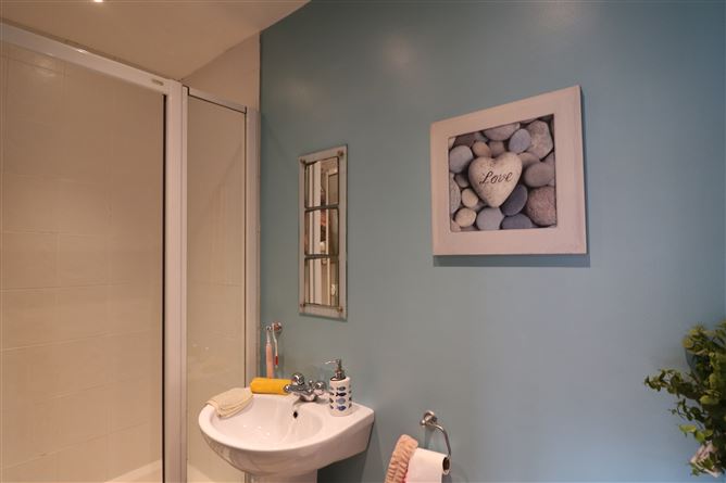 74 Leixlip Park, Leixlip, Kildare