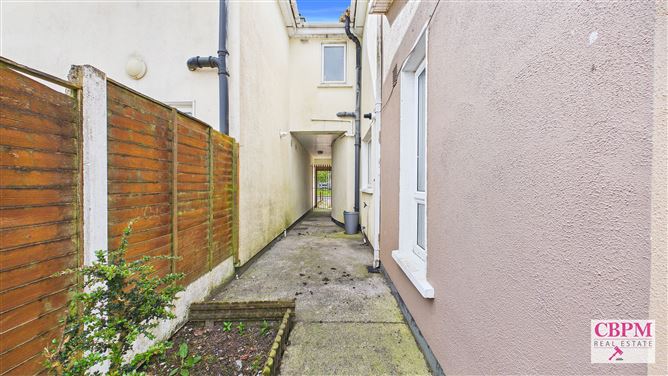 Photo 12 of 13 — 48 The Garden Village, Portlaoise, Laois