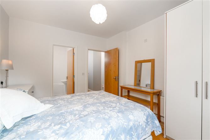 Photo 9 of 28 — 10 Brent House, Redcourt Oaks, Clontarf, Dublin 3, Dublin 3, Dublin