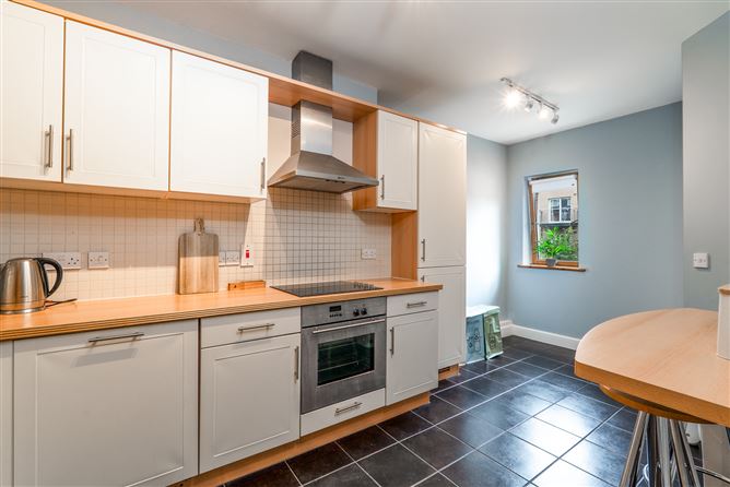 Photo 22 of 28 — 10 Brent House, Redcourt Oaks, Clontarf, Dublin 3, Dublin 3, Dublin