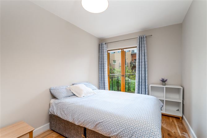 Photo 12 of 28 — 10 Brent House, Redcourt Oaks, Clontarf, Dublin 3, Dublin 3, Dublin