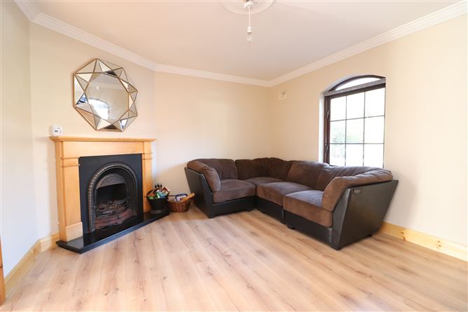 4 Church View, Virginia, Cavan