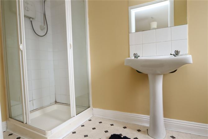 6 Arduain, Greenville Lane, Enniscorthy, Co. Wexford.