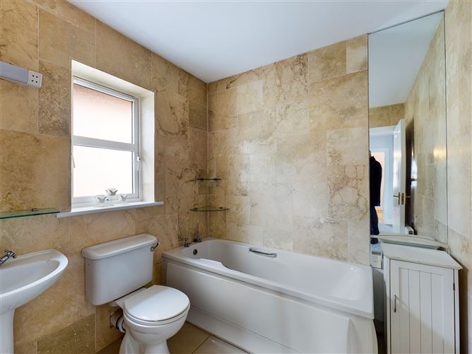 50 Glenside, Ballycarnane Woods, Tramore, Waterford