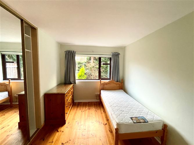 1c Ballyard Condominium, Lovers Lane, Tralee, Kerry