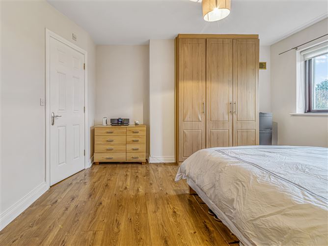 12 Kilbelin Abbey , Newbridge, Kildare