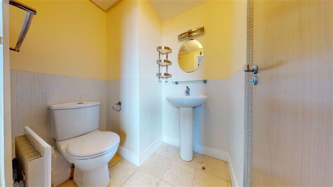62 East Courtyard, Tullyvale, Cabinteely, Dublin 18