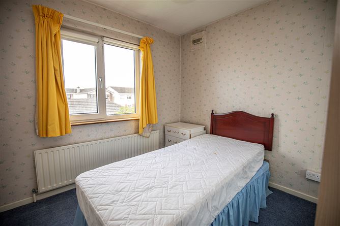 Photo 14 of 30 — 83, Lorcan Drive, Santry, Dublin 9