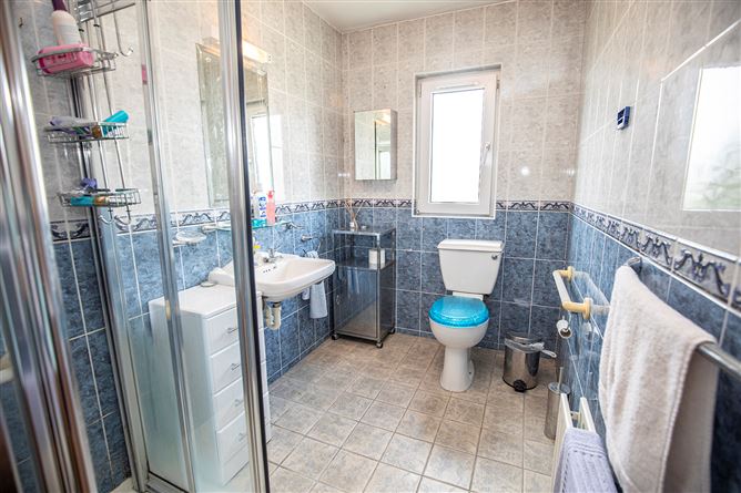 Photo 5 of 30 — 83, Lorcan Drive, Santry, Dublin 9