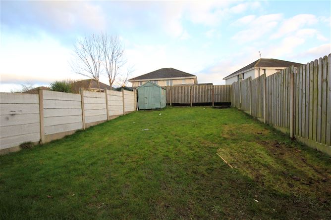 29 Lakeside Gardens , Portlaoise, Laois