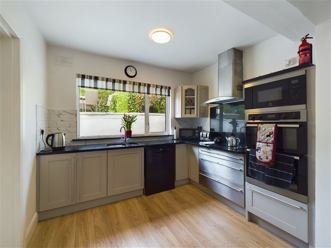Tivoli Cottage, Waterford Road, Tramore, Waterford