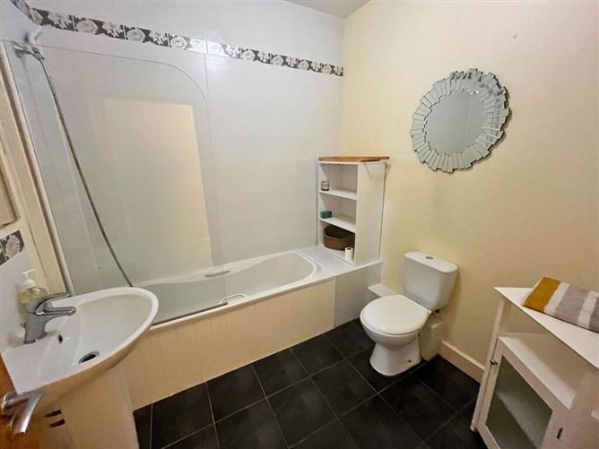 9 The Alders, Avourwen, Duleek Road, Drogheda, Meath