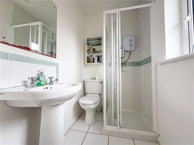 43 Cluain Dara, Western Distributor Road, Knocknacarra, Galway