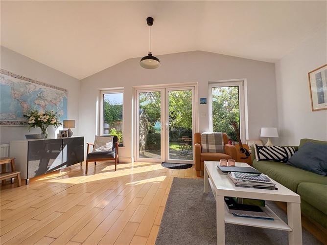 43 Cluain Dara, Western Distributor Road, Knocknacarra, Galway