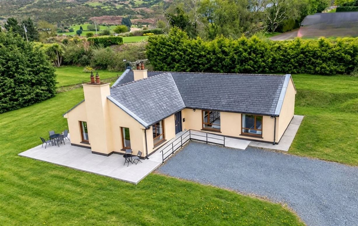 Residence on c. 0.81 Acre, Ballyknockan, Blessington, Wicklow
