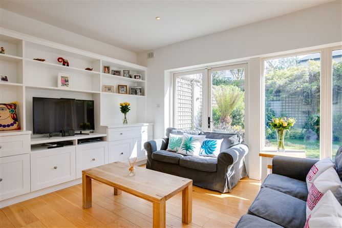 3 Flann O'Brien Mews, Avoca Road, Blackrock, Co. Dublin