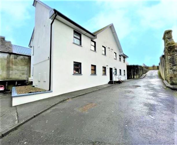 7 Abbey Court, Ballyhaunis, Co. Mayo