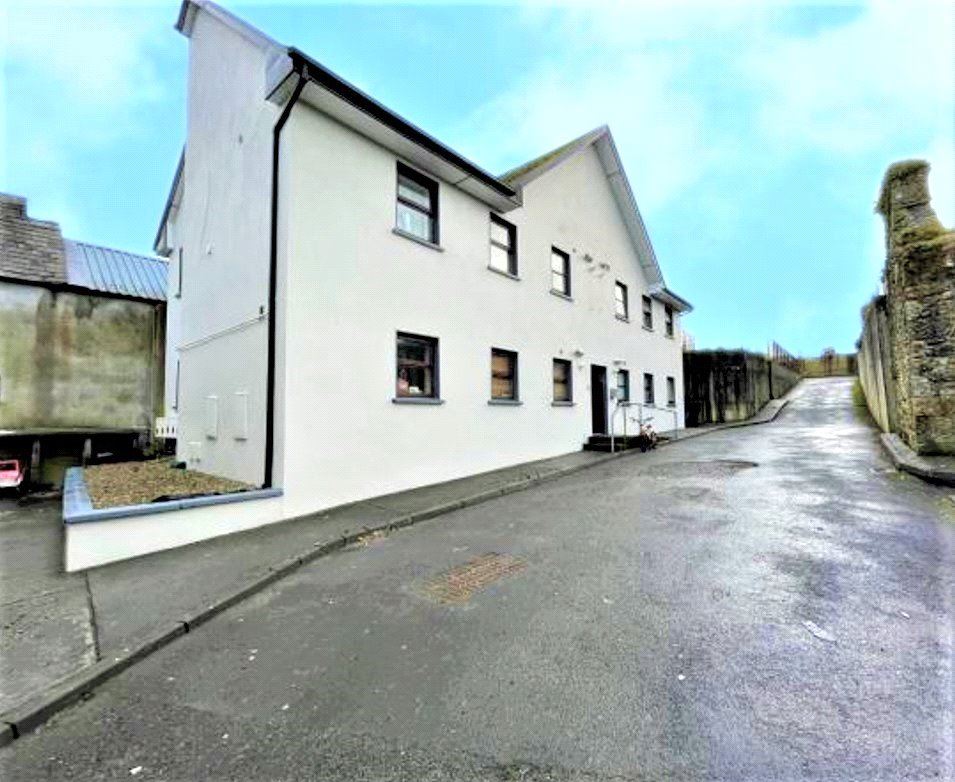 7 Abbey Court, Ballyhaunis, Co. Mayo