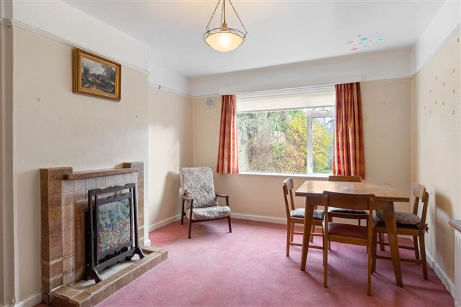 15 Trimleston Drive, Booterstown, Co. Dublin