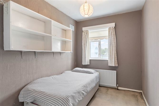 15 Trimleston Drive, Booterstown, Co. Dublin