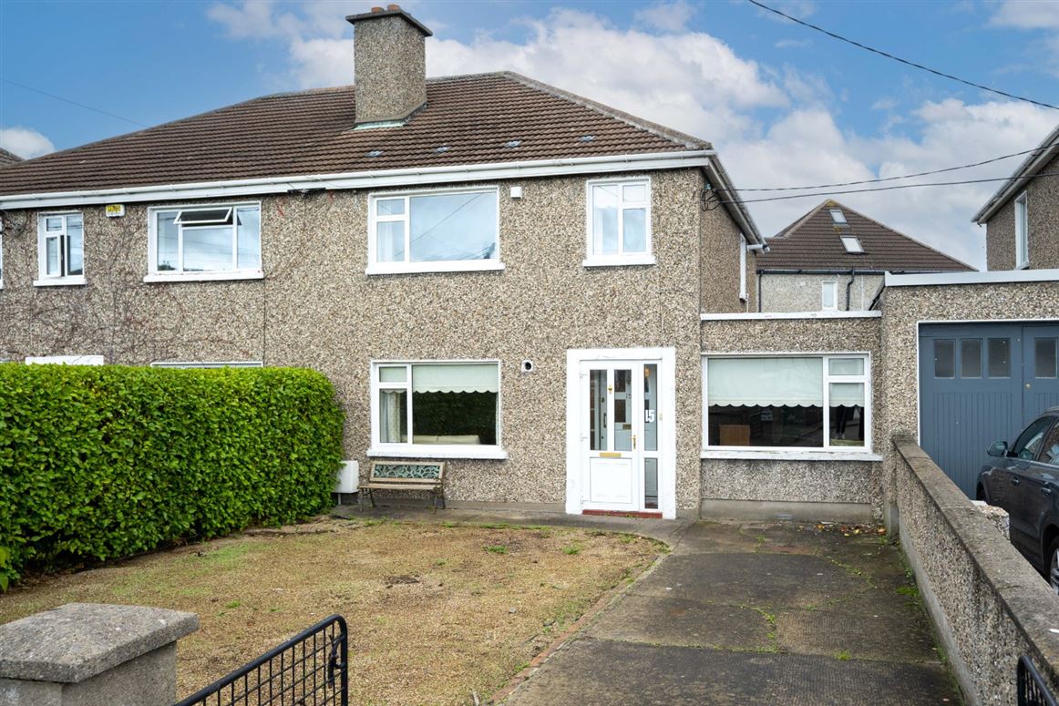 15 Trimleston Drive, Booterstown, Co. Dublin