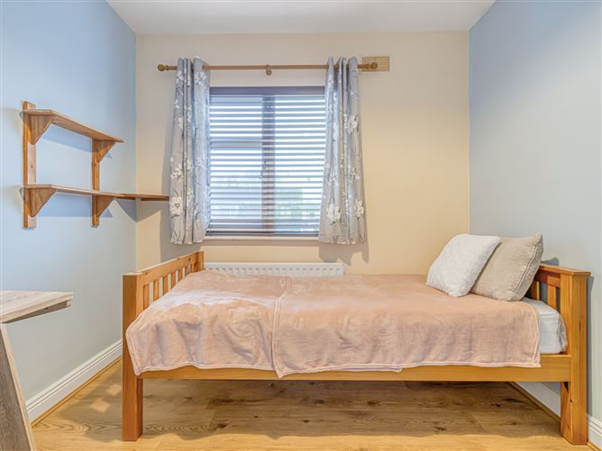 27 Oak Road, Connell Drive, Newbridge, Kildare