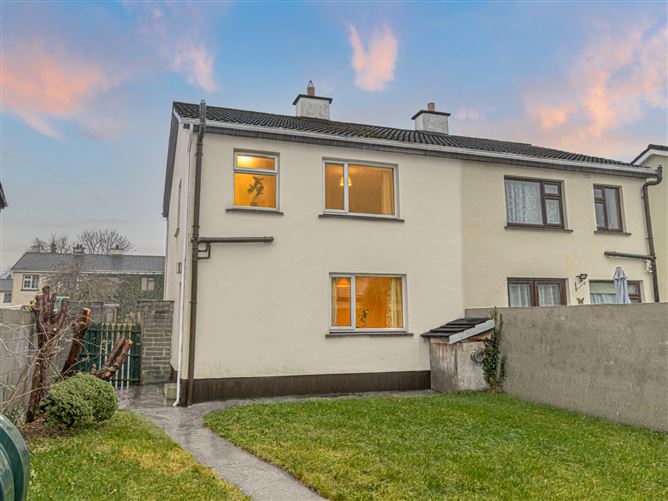 27 Oak Road, Connell Drive, Newbridge, Kildare