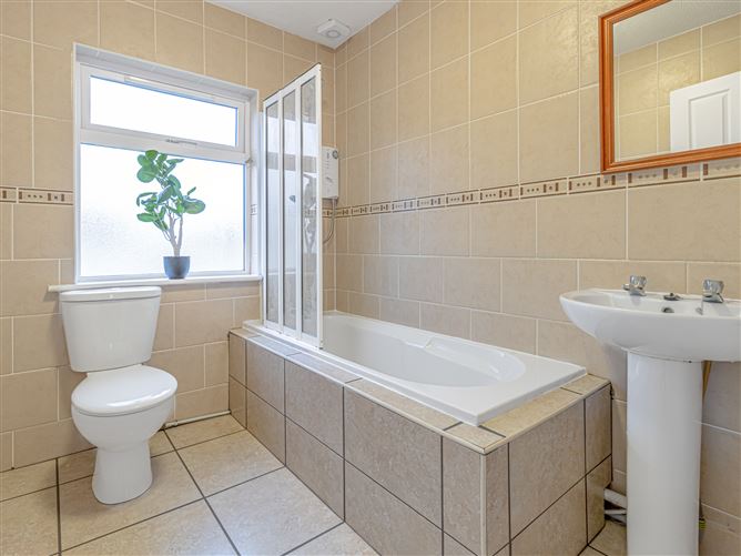 27 Oak Road, Connell Drive, Newbridge, Kildare