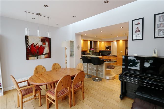 33 Collinswood, Whitehall,   Dublin 9
