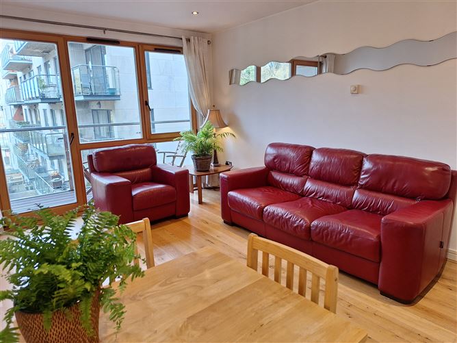 16 The Cedar, Parkview, Belarmine, Stepaside, Dublin 18